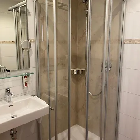 Rosenbusch Szálloda
