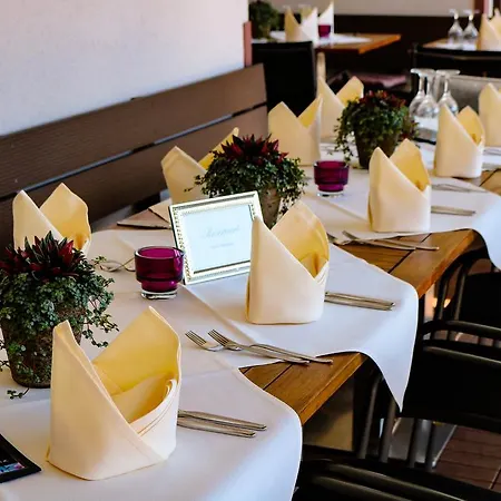 Rosenbusch Szálloda 3*